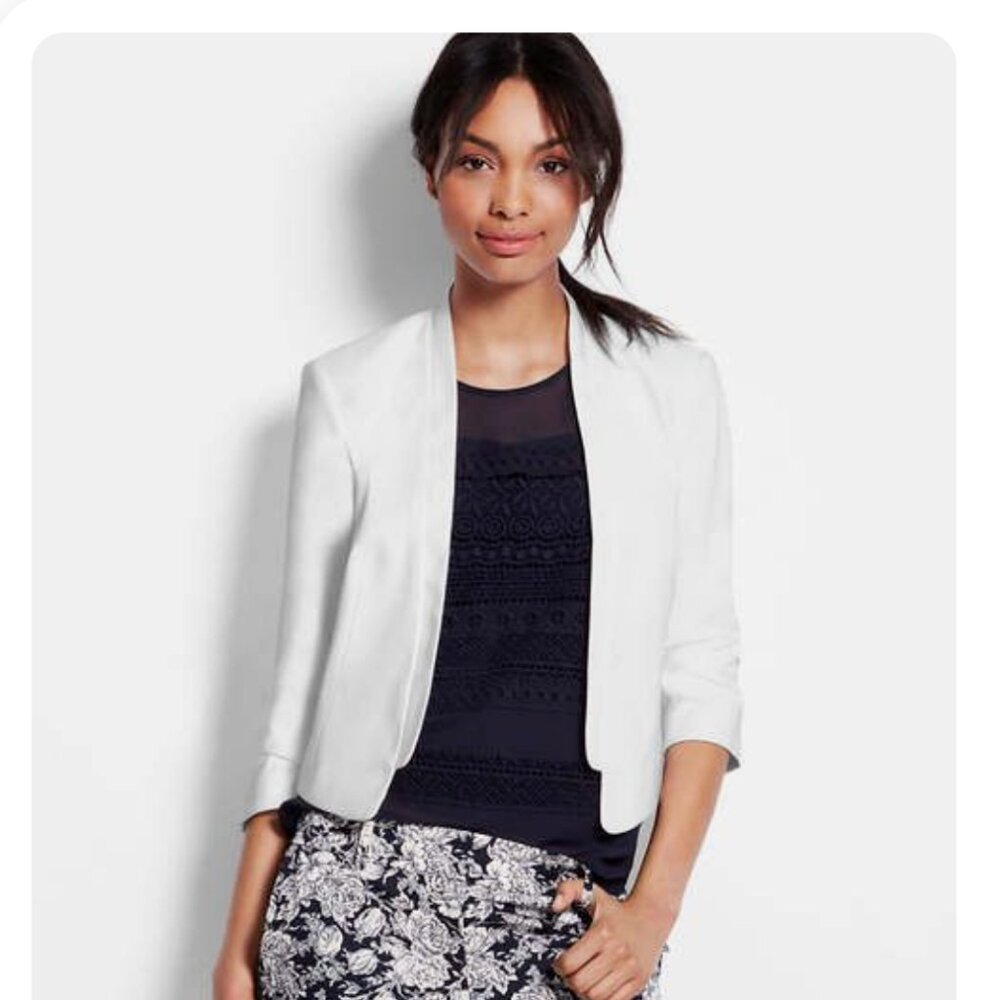 Ann Taylor Open Blazer White Size 6 Never Worn